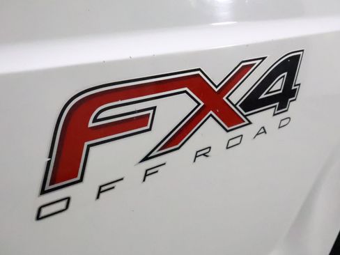 Used 2015 Ford F250 XL w/ Power Equipment Group image 11