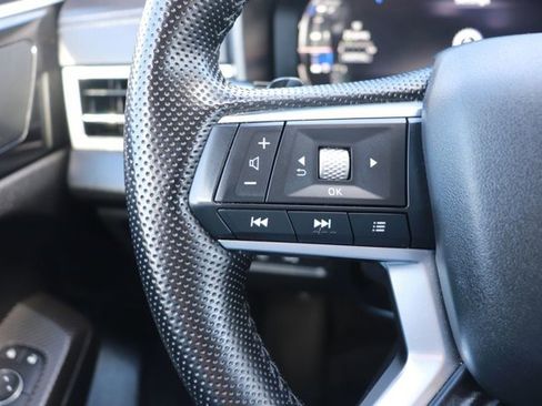 Used 2024 Mitsubishi Outlander 4WD Plug-In Hybrid image 23