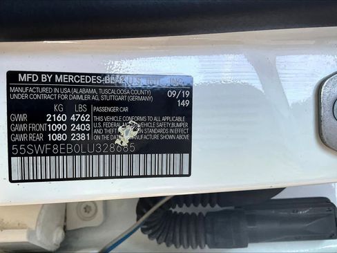 Used 2020 Mercedes-Benz C 300 4MATIC Sedan image 34