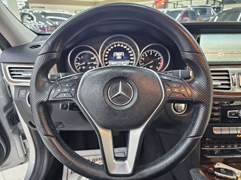Used 2014 Mercedes-Benz E 350 Sedan image 30