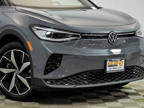 Used 2023 Volkswagen ID.4 Pro S AWD/4WD image 2