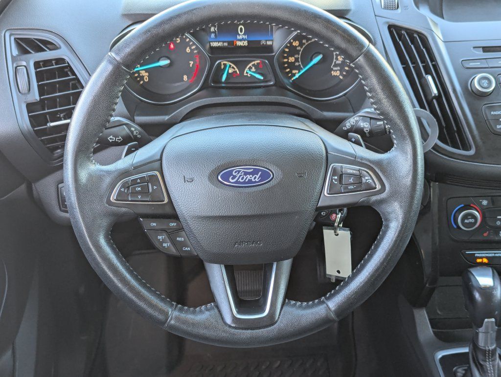 Used 2018 Ford Escape SE w/ SE Sport Appearance Package AWD/4WD image 27
