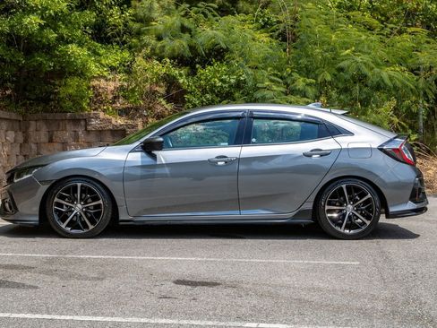 Used 2020 Honda Civic Sport image 9