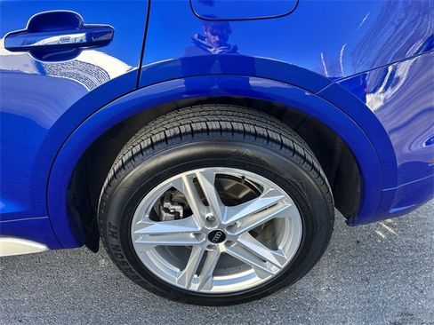 Used 2024 Audi Q5 e Premium Plus image 11