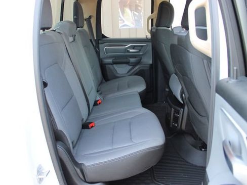 Used 2020 RAM 1500 Big Horn AWD/4WD image 42