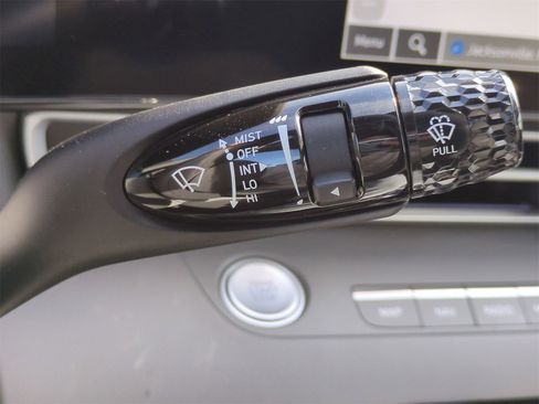 New 2025 Hyundai Elantra SEL w/ Cargo Package image 33