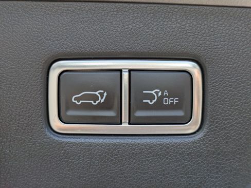 Certified 2025 Kia Sorento EX w/ EX Panoramic Sunroof Package AWD/4WD image 11