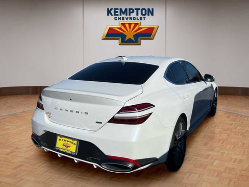Used 2022 Genesis G70 3.3T image 3
