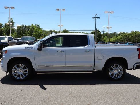 Used 2026 Chevrolet Silverado 1500 High Country w/ High Country Premium Package AWD/4WD image 31