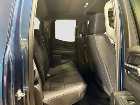 Used 2019 Chevrolet Silverado 1500 Custom Trail Boss w/ Custom Convenience Package AWD/4WD image 20