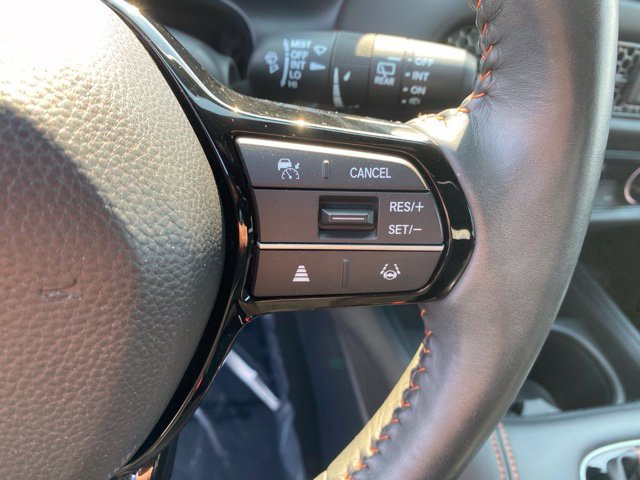 Used 2024 Honda HR-V Sport image 17