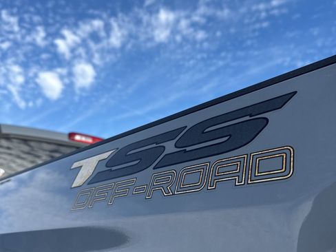 Used 2018 Toyota Tundra SR5 image 8