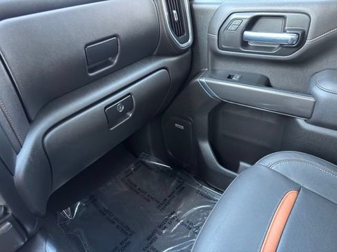 Used 2022 GMC Sierra 3500 AT4 w/ AT4 Preferred Package AWD/4WD image 24
