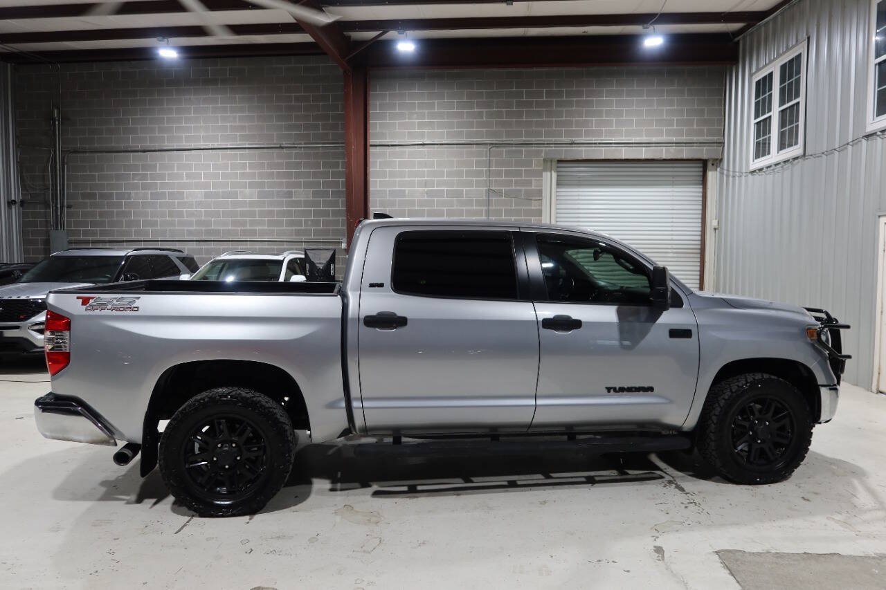 Used 2021 Toyota Tundra SR5 w/ SR5 Upgrade Package AWD/4WD image 6