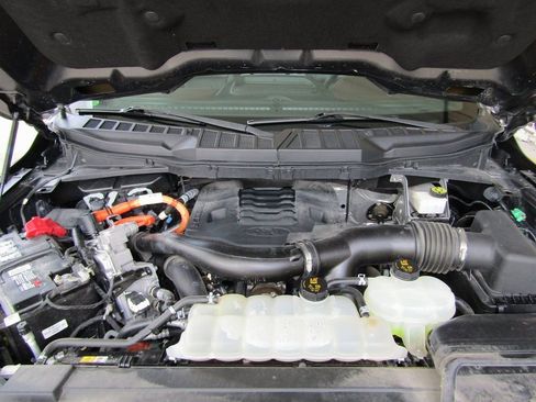 Used 2022 Ford F150 Lariat w/ Equipment Group 502A High image 34