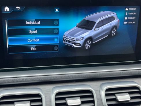 Used 2021 Mercedes-Benz GLS 450 4MATIC image 28