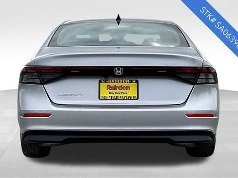 New 2025 Honda Accord SE image 4
