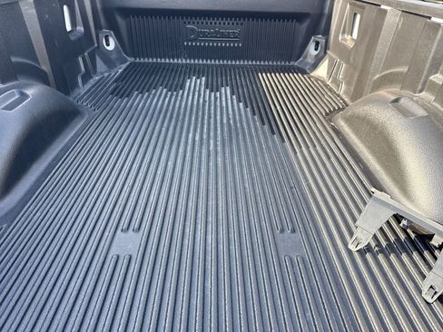 Used 2021 Ford F250 XL w/ Power Equipment Group RWD image 10