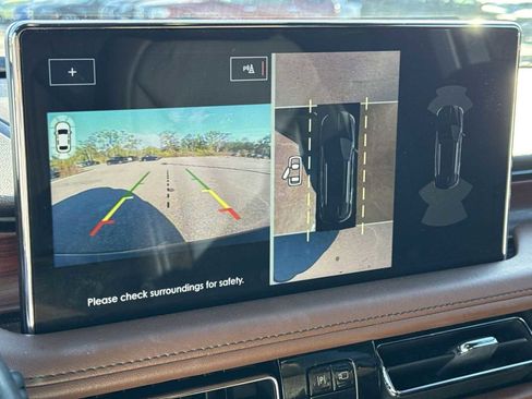 Used 2022 Lincoln Nautilus Reserve w/ Equipment Group 201A image 32