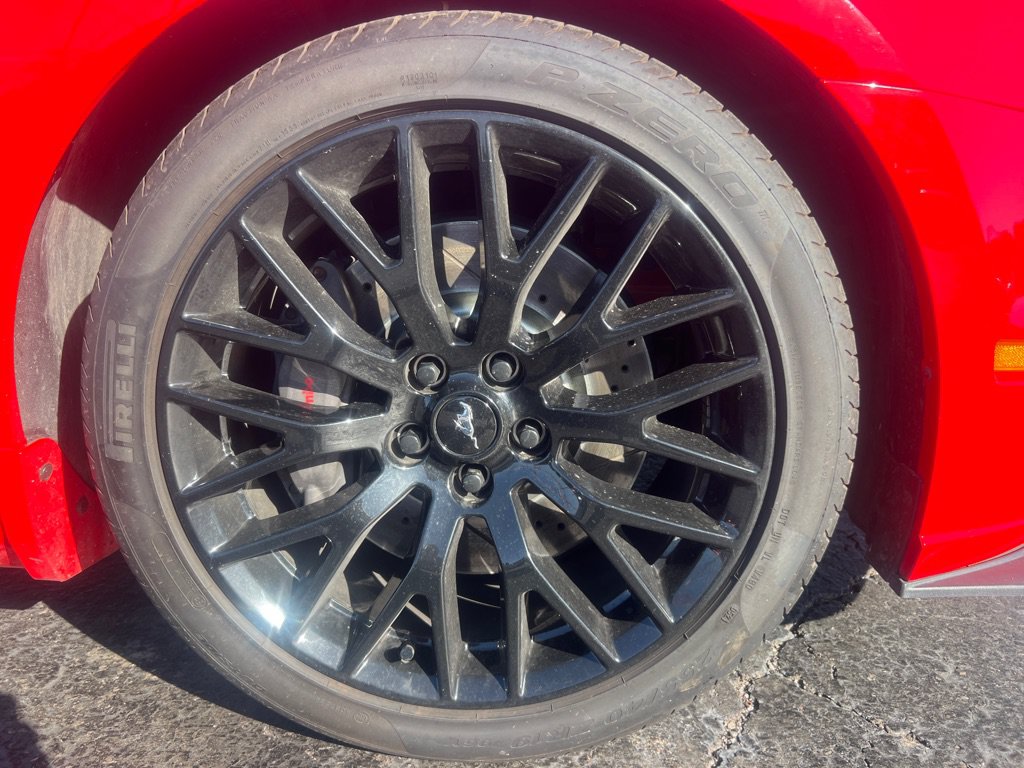 Used 2013 Ford Mustang Boss 302 w/ Boss 302 Accessory Pkg RWD image 41