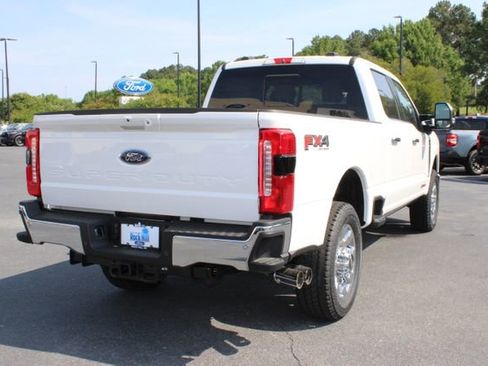 New 2026 Ford F250 Lariat w/ Lariat Ultimate Package AWD/4WD image 17