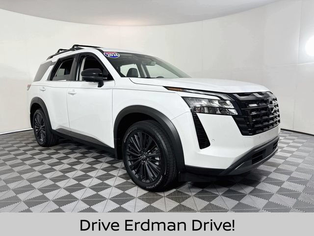 Certified 2026 Nissan Pathfinder SL w/ SL Premium Package AWD/4WD image 1