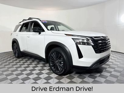 Certified 2026 Nissan Pathfinder SL w/ SL Premium Package