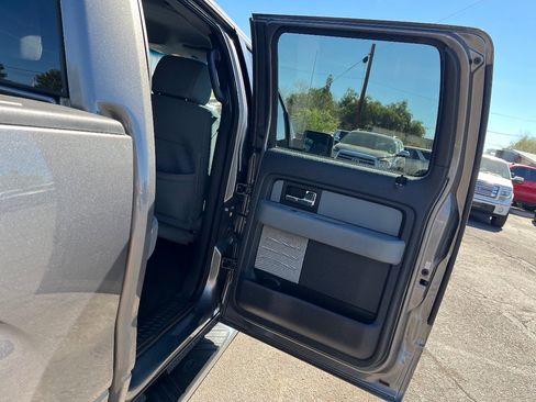 Used 2014 Ford F150 XLT w/ XLT Chrome Package image 30