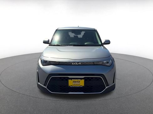 Used 2025 Kia Soul LX w/ LX Technology Package FWD image 4