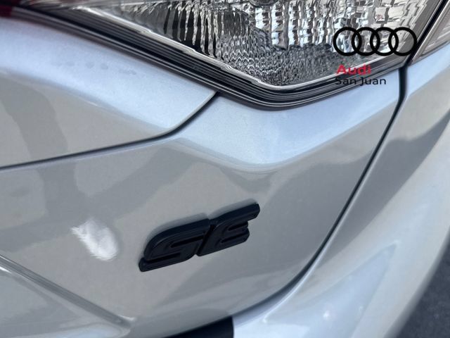 Used 2026 Toyota Corolla SE FWD image 37