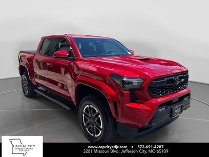 Used 2025 Toyota Tacoma TRD Sport w/ TRD Sport Upgrade Package