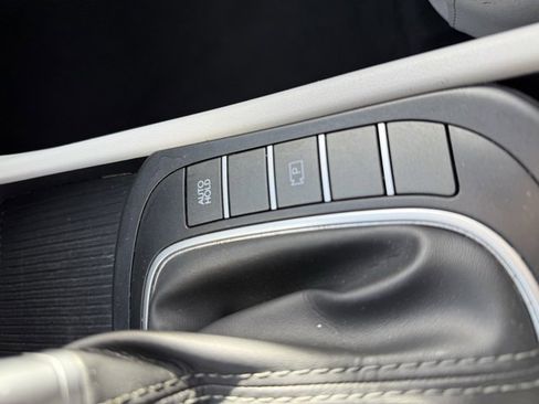 Used 2024 Hyundai Kona SEL image 29