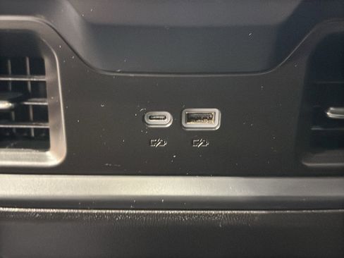 Used 2025 Chevrolet Silverado 1500 RST w/ Convenience Package II AWD/4WD image 15