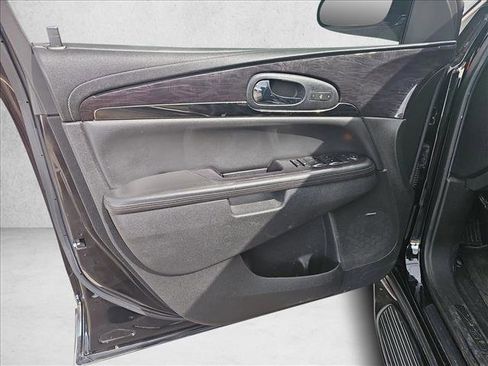 Used 2016 Buick Enclave Leather FWD image 11