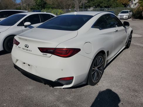 Used 2017 INFINITI Q60 2.0t w/ Premium Plus Package 2.0T image 7