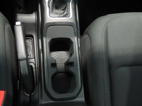 Used 2022 Jeep Wrangler Sport AWD/4WD image 40