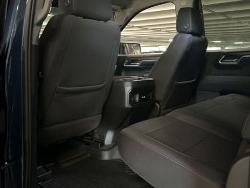 Used 2022 Chevrolet Silverado 1500 LT Trail Boss AWD/4WD image 5