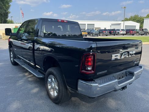 Used 2025 RAM 2500 Big Horn AWD/4WD image 7