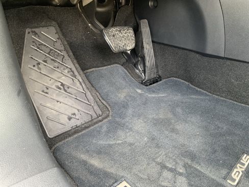 Used 2025 Lexus RX 350 Premium w/ Accessory Package (Z1) image 17