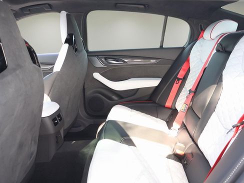 New 2026 Cadillac CT5 V Blackwing w/ Carbon Fiber 1 Package image 10