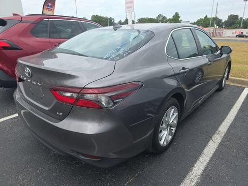 Used 2024 Toyota Camry LE FWD image 4