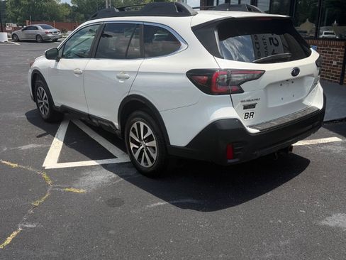 Used 2020 Subaru Outback Premium w/ Popular Package #1 AWD/4WD image 7