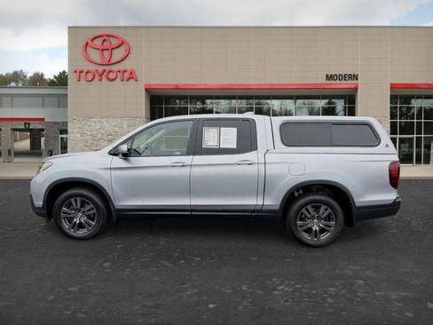 Used 2019 Honda Ridgeline Sport image 7
