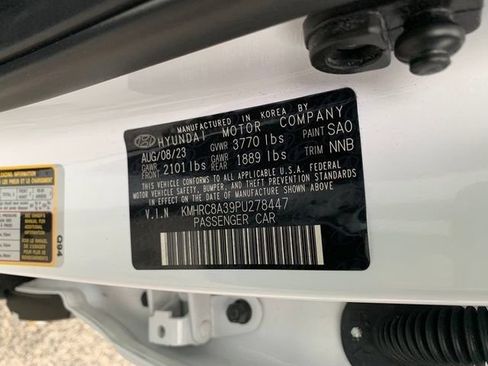 Certified 2023 Hyundai Venue Limited FWD image 30