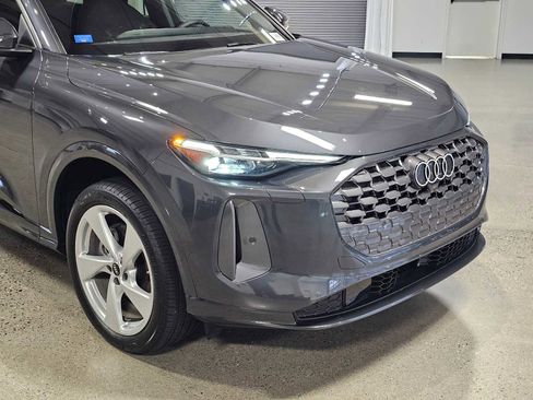 New 2025 Audi Q5 Premium Plus image 8