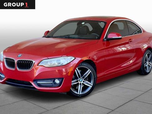 Used 2017 BMW 230i Coupe image 1