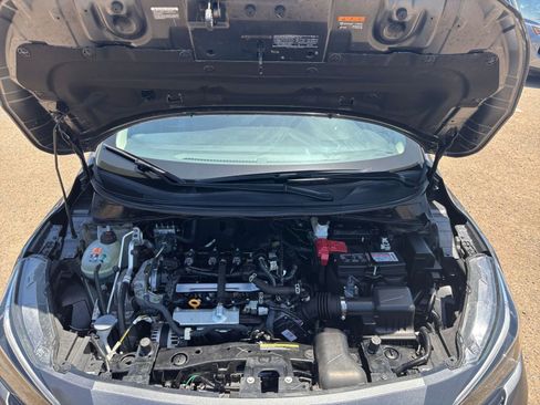 Used 2025 Nissan Versa SV FWD image 30