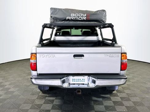 Used 2002 Toyota Tacoma PreRunner image 8