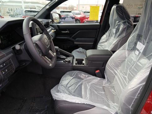 New 2025 Toyota Tacoma TRD Off-Road image 6