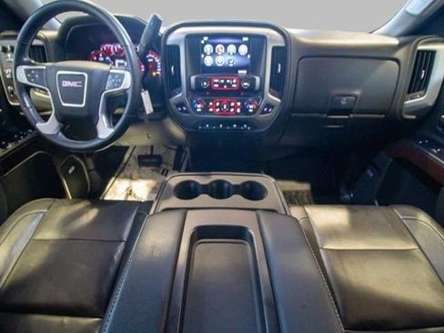Certified 2014 GMC Sierra 1500 SLT w/ SLT Crew Cab Value Package image 17